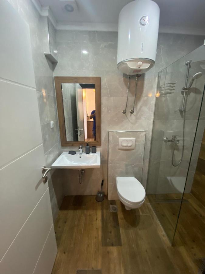 Apartments Stanaj Улцин Екстериор снимка