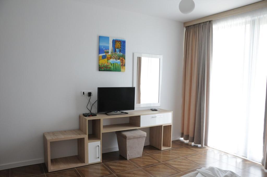 Apartments Stanaj Улцин Екстериор снимка